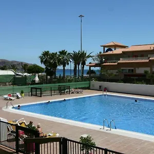 https://nice-studio-bart-50-meters-from-playa-las-vistas.tenerifehoteles.net
